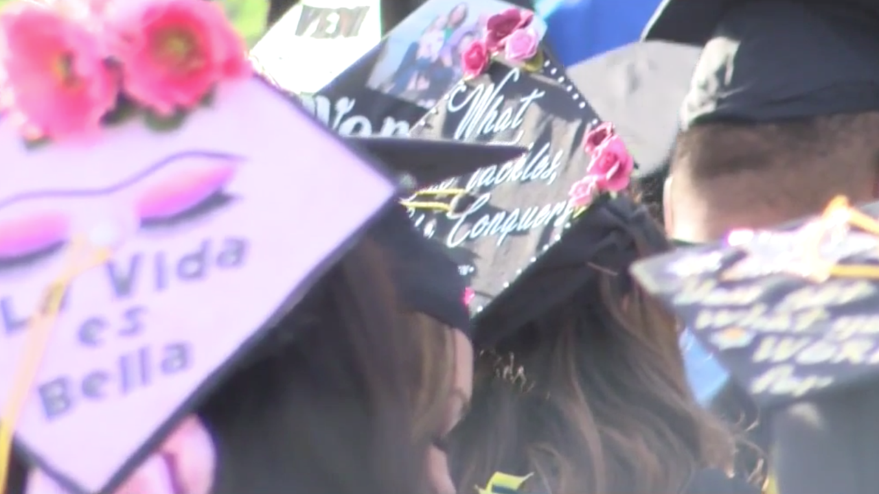 CSUB Spring commencement to be held in-person CSUB Spring commencement to be held in-person